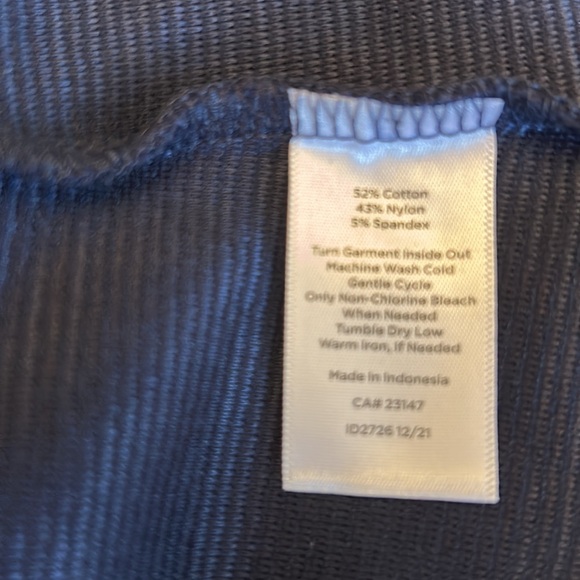 Talbots navy blue sleeveless button accent blouse Size XL New - Picture 9 of 9